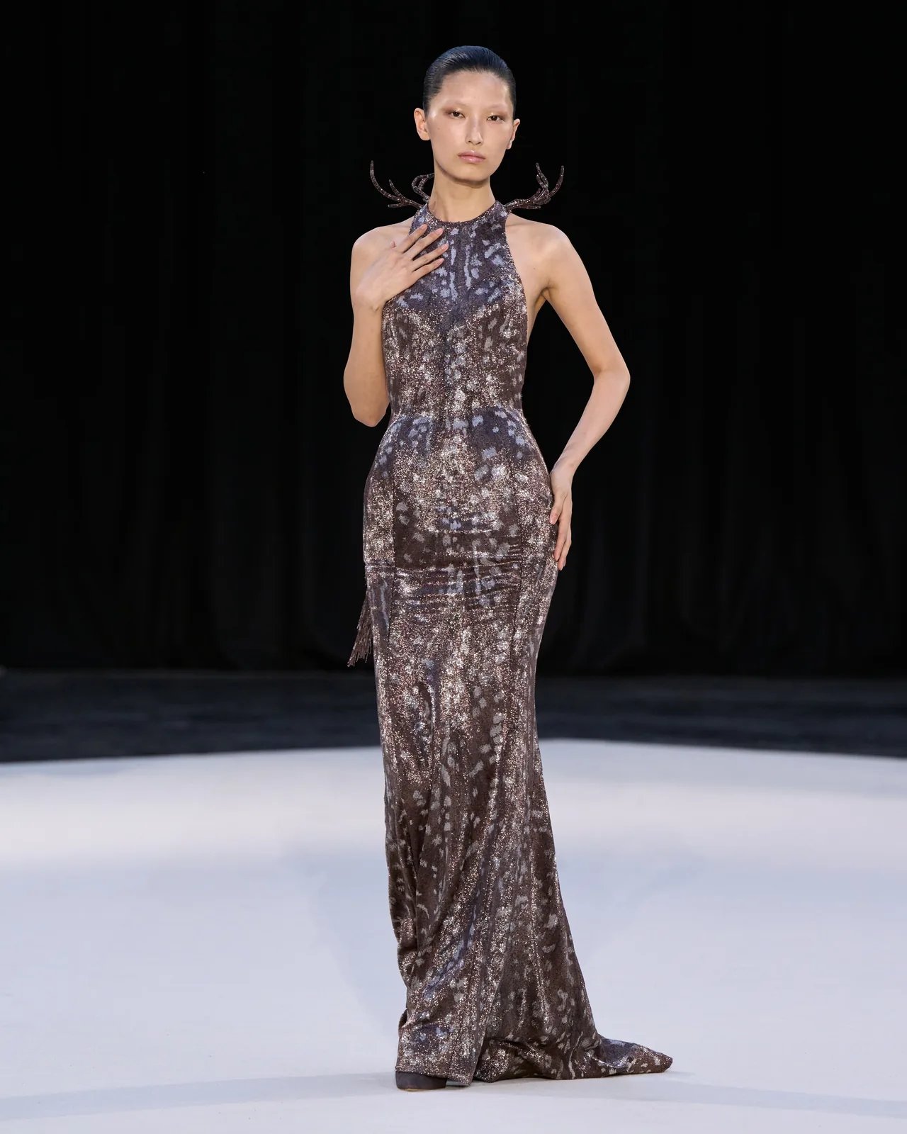 metal-ashi-studio-11.webp
