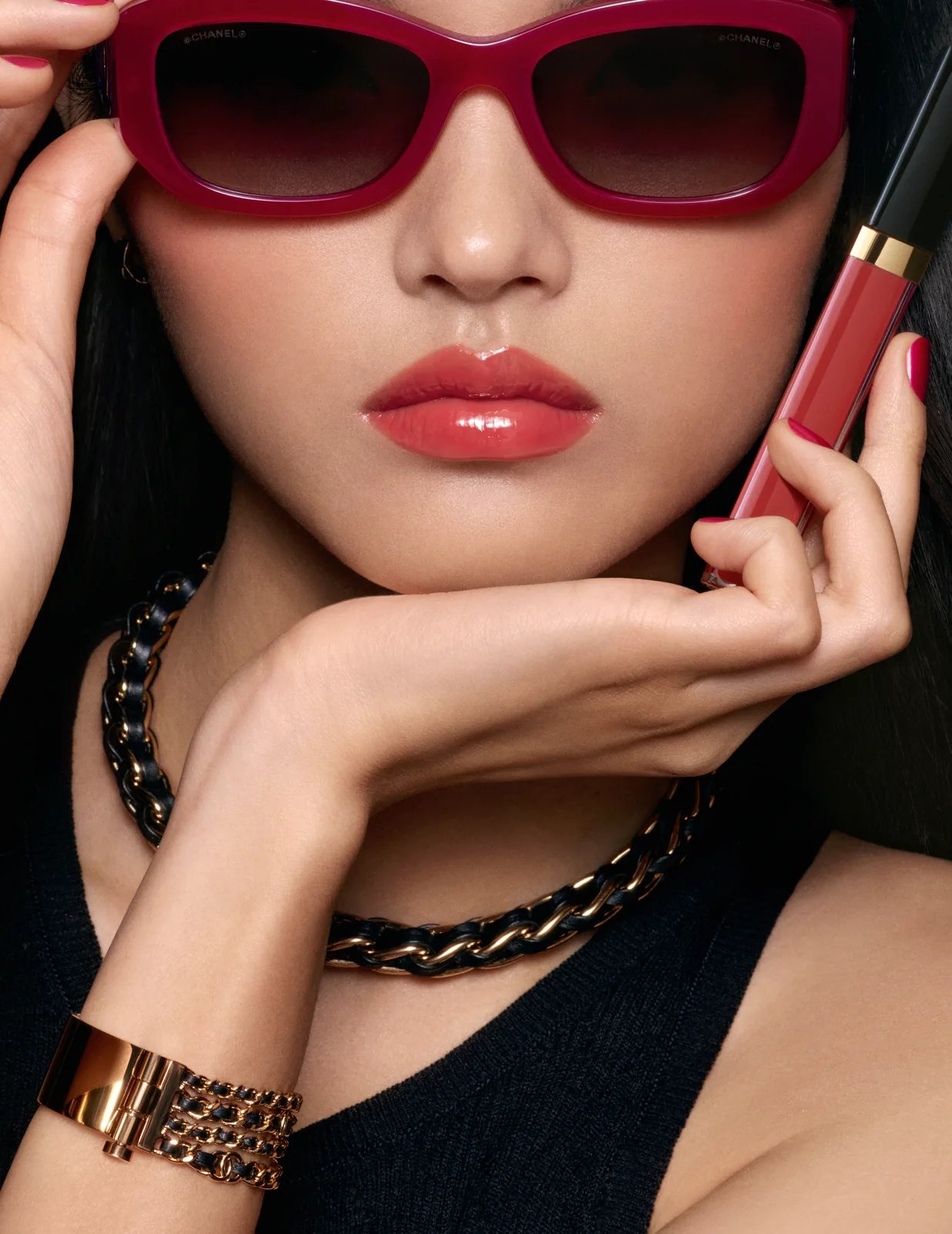 Chanel Beauty presents the Rouge Coco Hydra Gloss