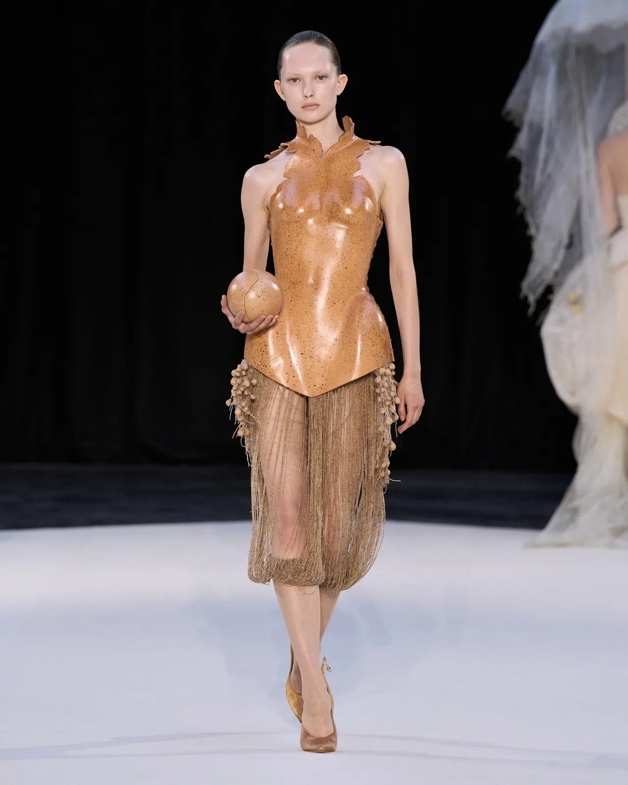 metal-ashi-studio-13.webp
