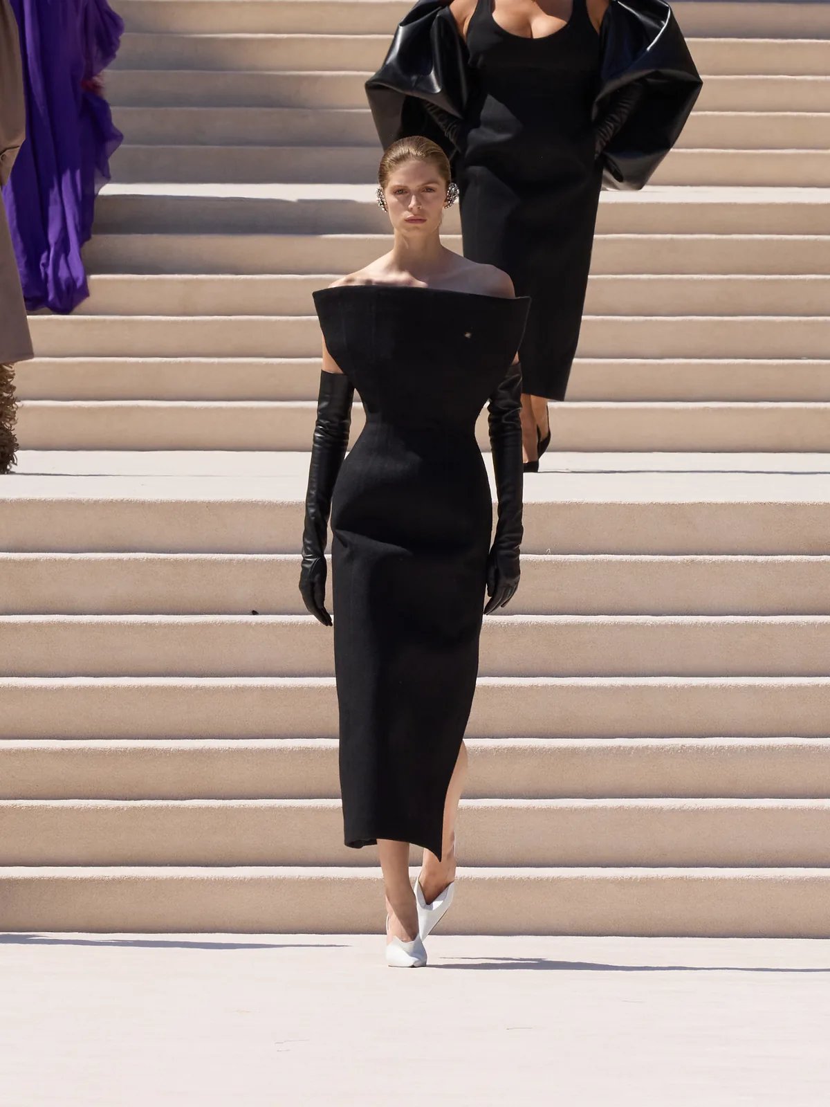 metal-balenciaga-couture-f-w-2026-18.webp