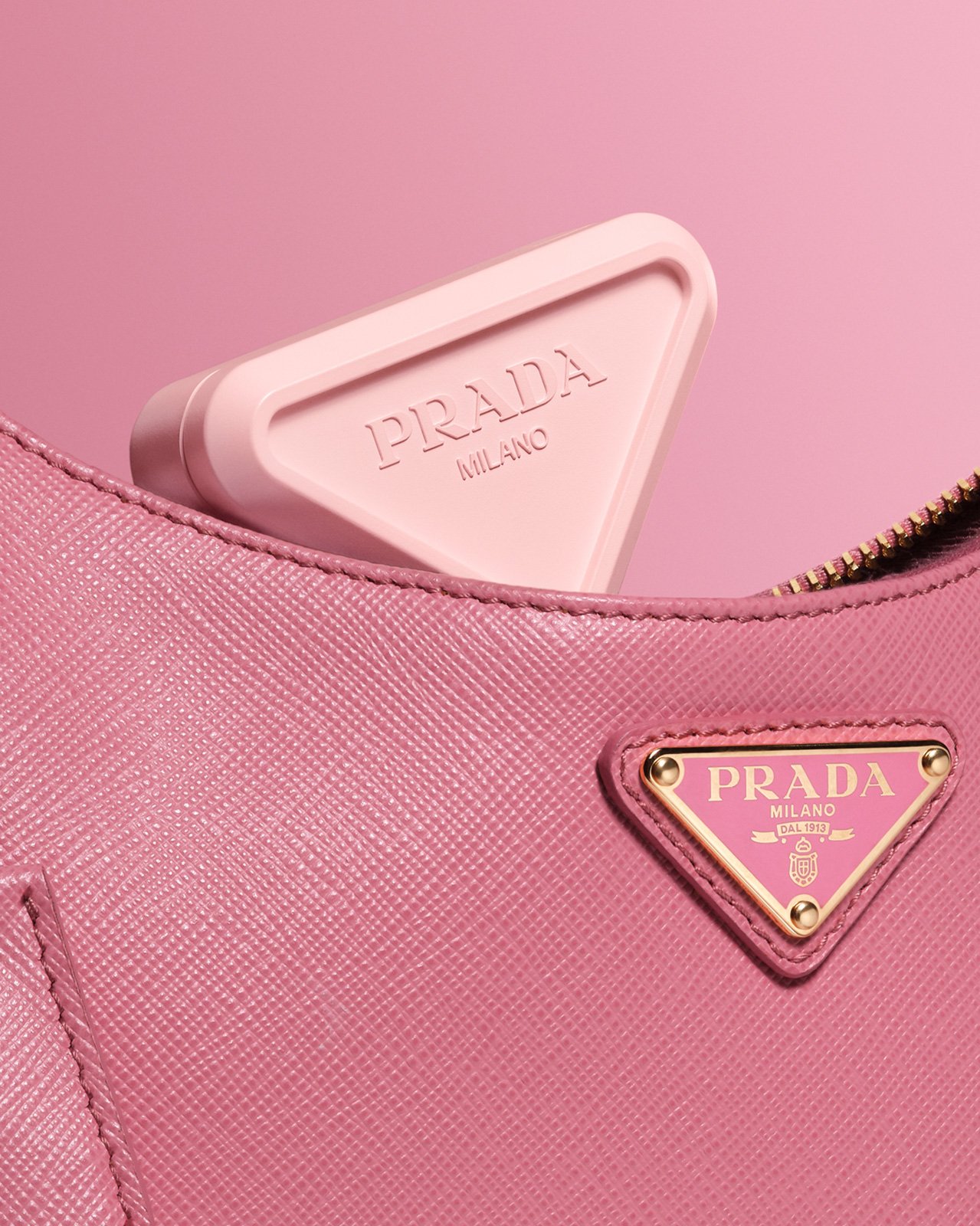 Prada_Touch_3.jpg