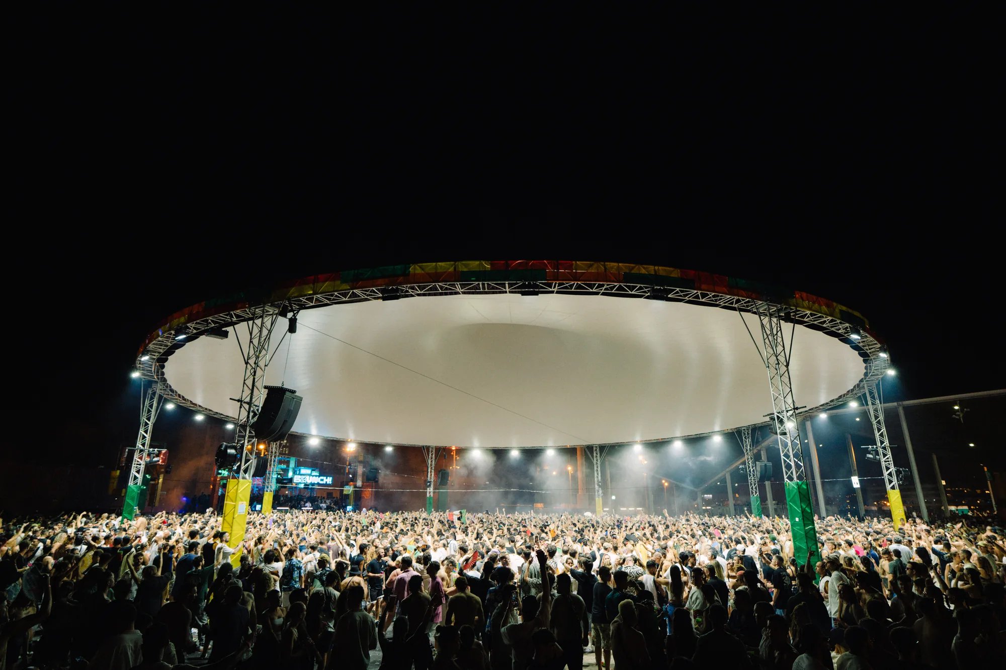 metal-brunch-electronik-festival-edit-08.webp