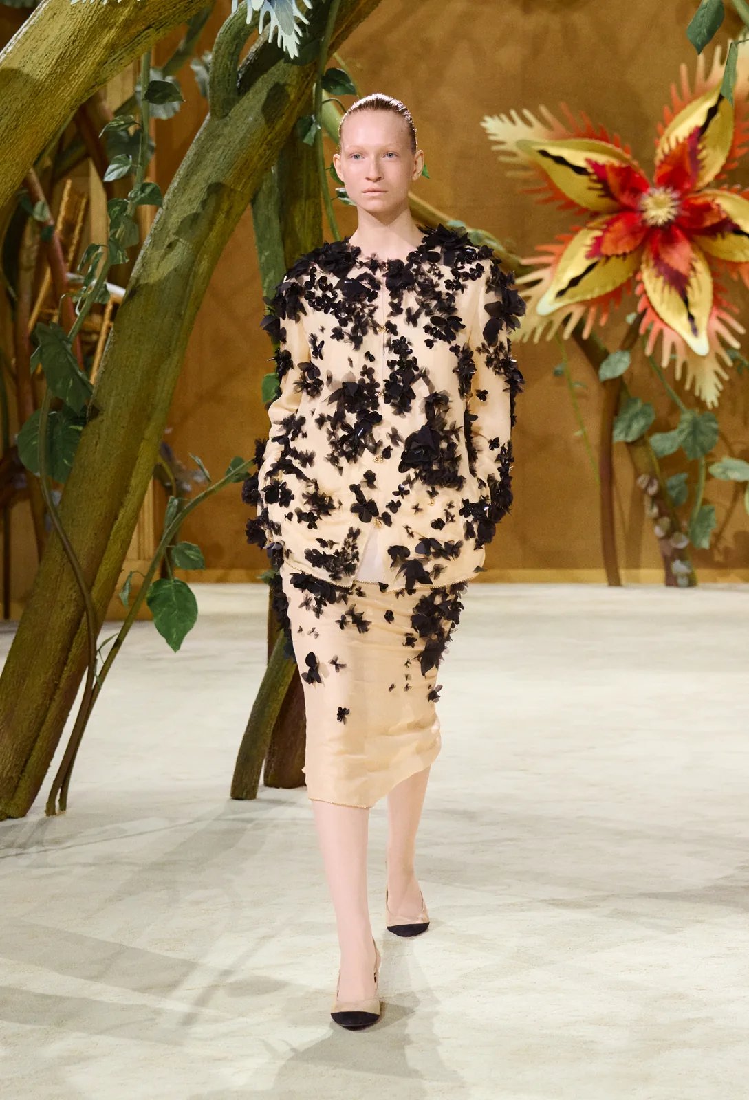 metal-chanel-couture-f-w-2026-35.webp