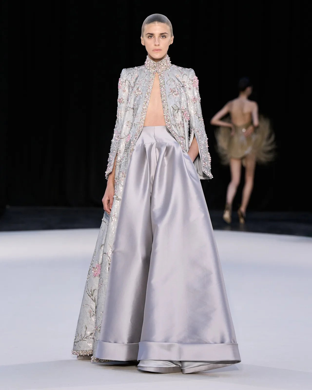 metal-ashi-studio-24.webp