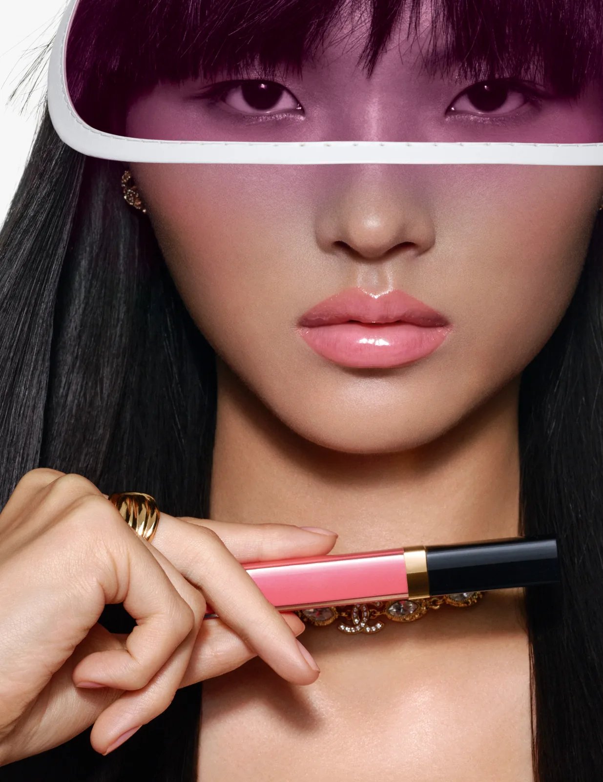 metal-chanel-beauty-hydra-02.webp
