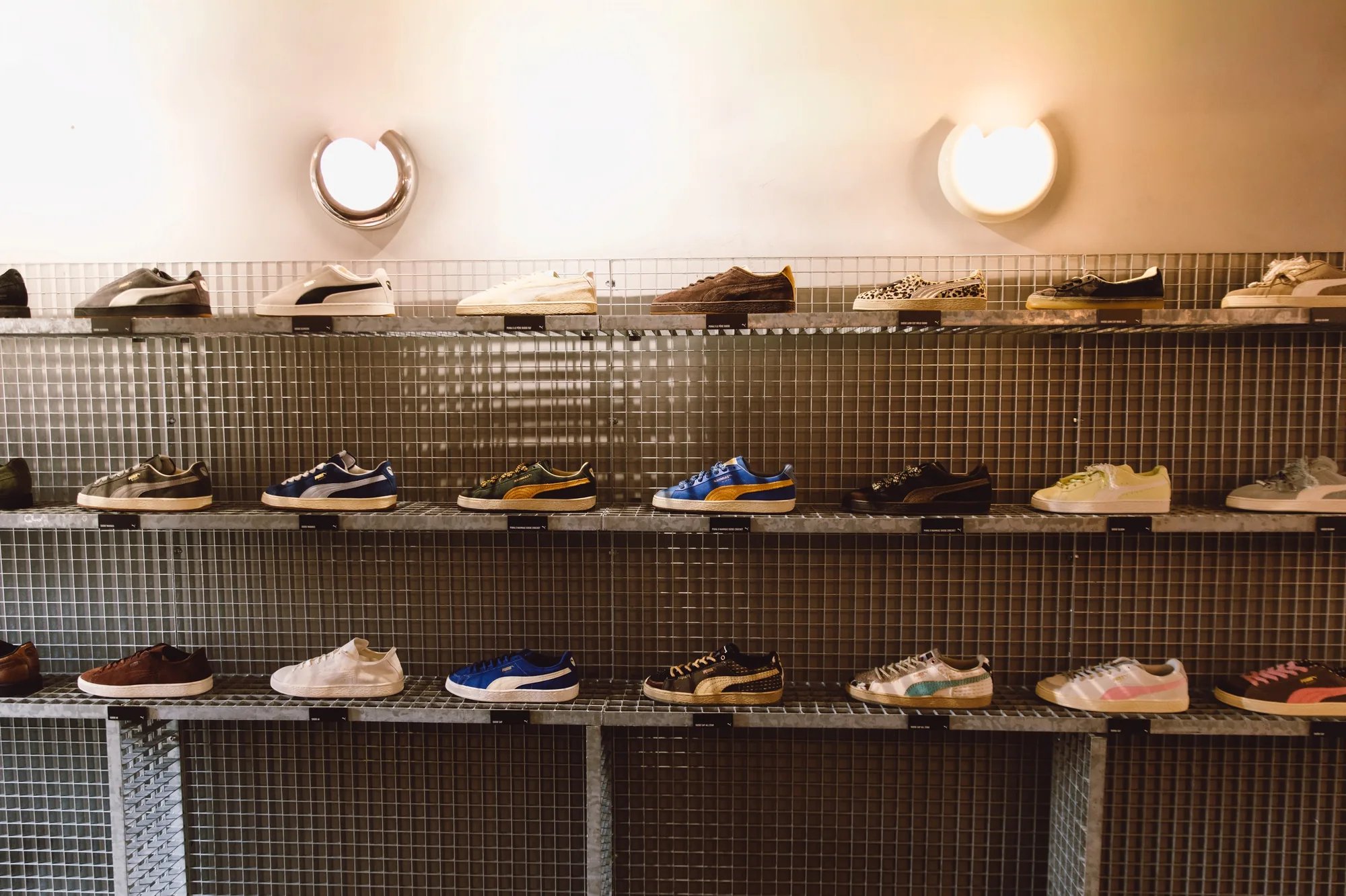 metal-puma-cafe-06.webp
