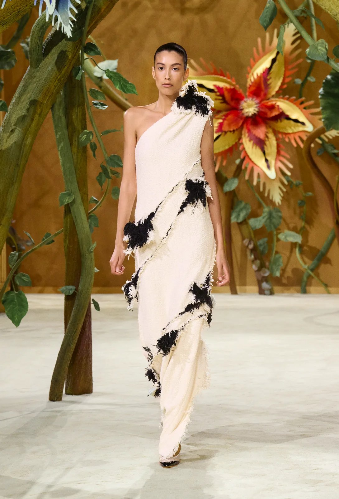 metal-chanel-couture-f-w-2026-10.webp